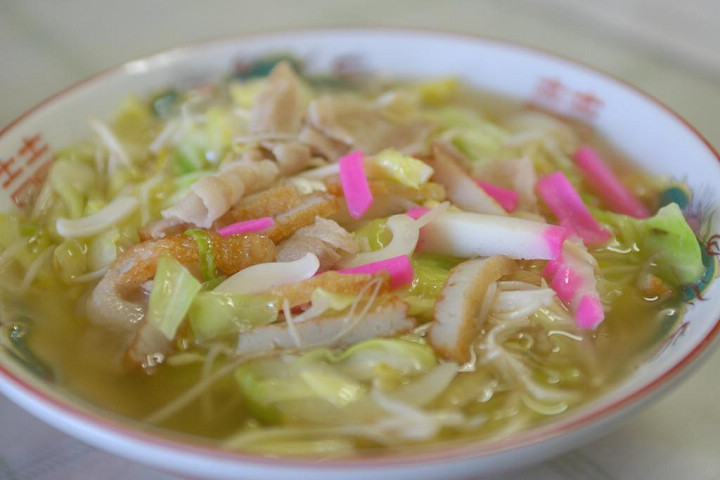 長崎什錦麵料多實在，為在地靈魂美食。