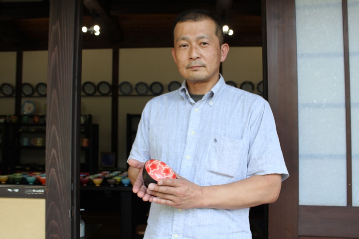 佐賀有田町陶瓷器巡禮 伝作窯 黑助